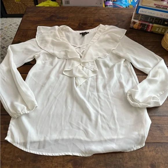 Sz Sm White Ruffled Women's Top Pirate Vintage Flowy - Picture 1 of 5